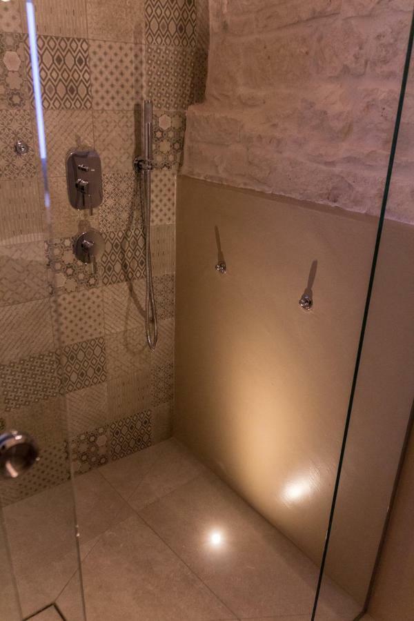 Trulli Nanni Hotel โลโกโรตอนโด ภายนอก รูปภาพ