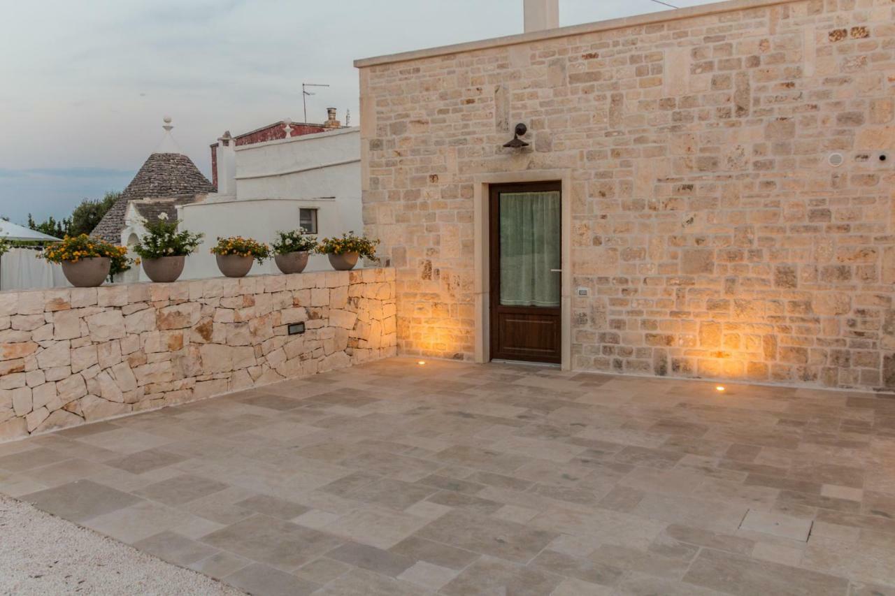 Trulli Nanni Hotel โลโกโรตอนโด ภายนอก รูปภาพ